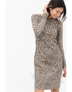 Платье-футляр с леопардовым принтом для кормящих