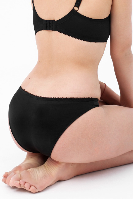 Трусы для беременных и после родов Angelika из микрофибры, черные