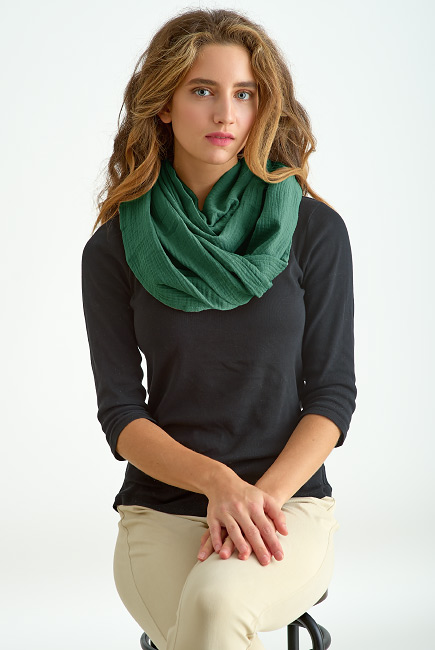 Милк-снуд (Накидка для кормления) муслиновый, Изумруд