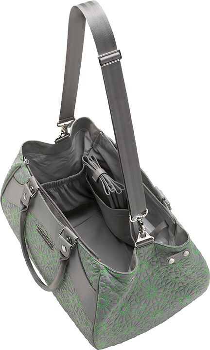 Petunia WСумка для мамы Petunia Wistful Weekender: Covent Gardenistful Weekender: Champs Elysees