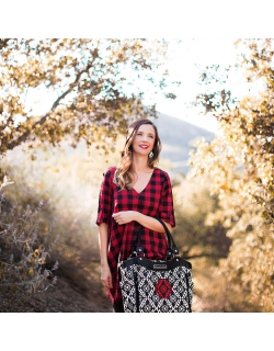 Сумка для мамы Petunia City Carryall: Secrets of Salvador