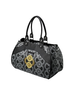 Petunia Wistful Weekender: Evening in Innsbruck